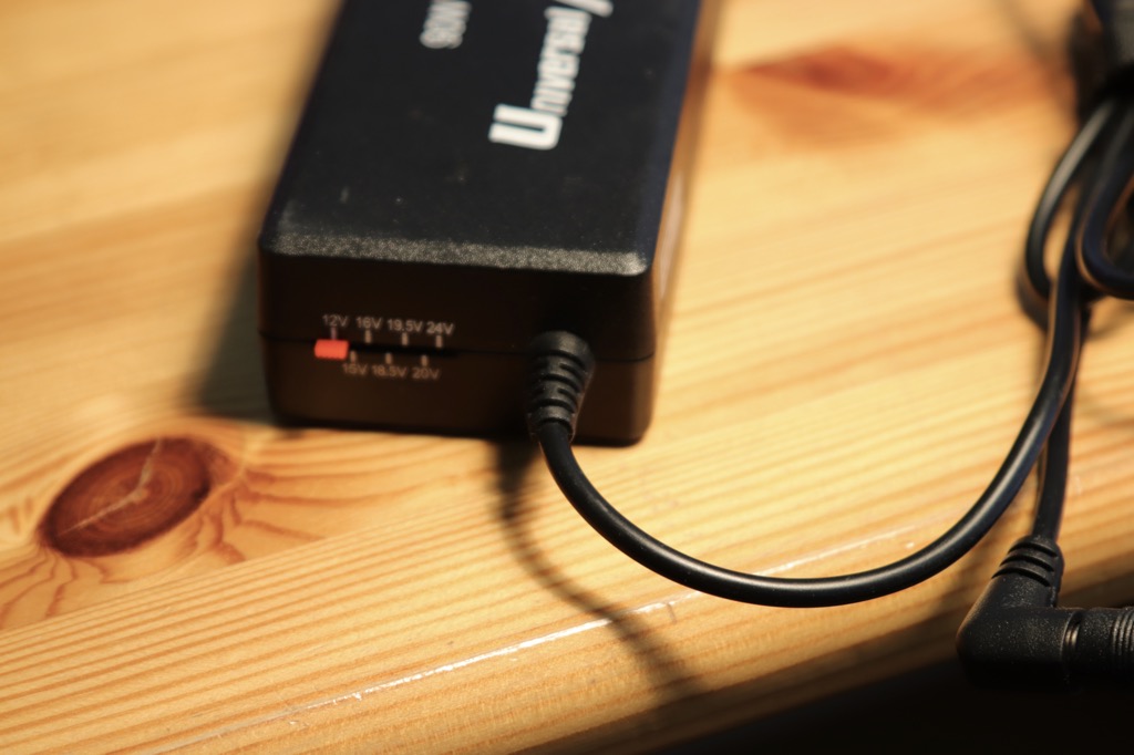 Voltage adjustable from 12V to 24V